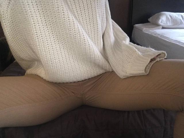 Fellinia - Live porn &amp; sex cam - 19185122