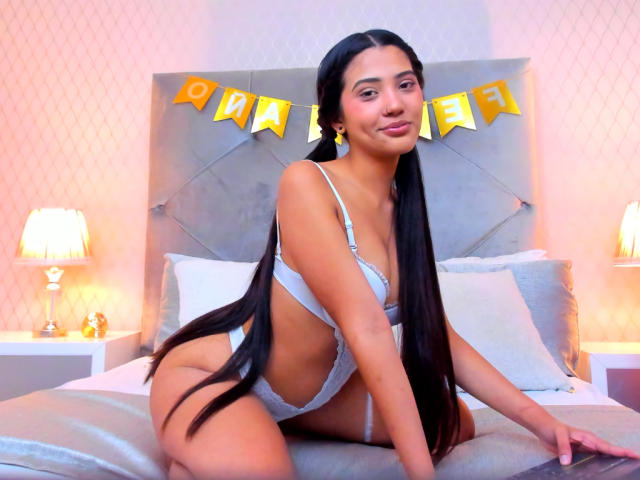 AlexaRossi - Live porn &amp; sex cam - 19185394