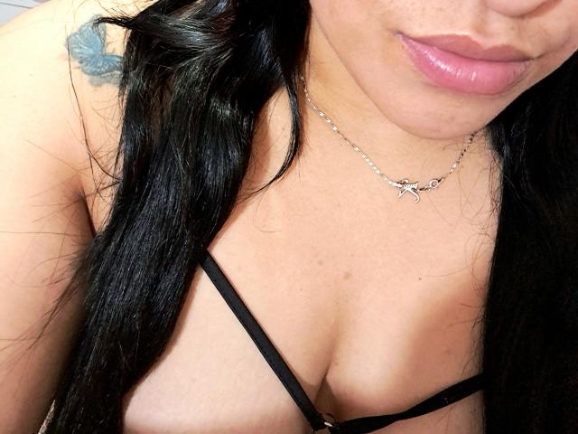 VivianaThomson - Live porn &amp; sex cam - 19185410