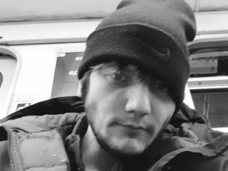 HenryLegend - Live porn &amp; sex cam - 19185494