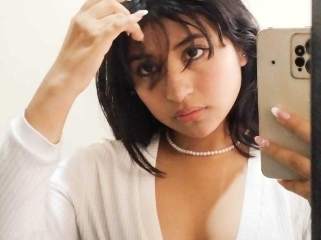 DaphnieEvans69 - сексуальная веб-камера в реальном времени - 19186766