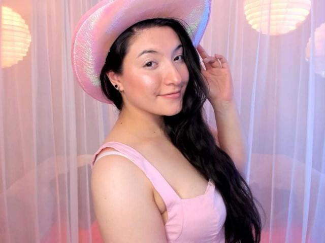 DulceLillium - Live Sex Cam - 19187414