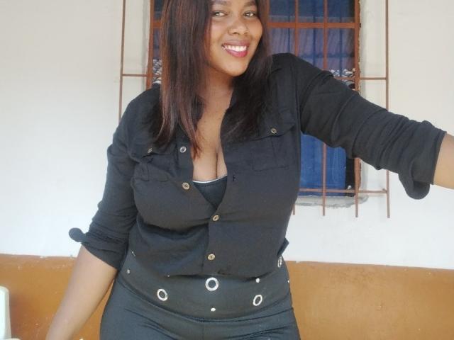 EmiraHot - Live porn &amp; sex cam - 19188806