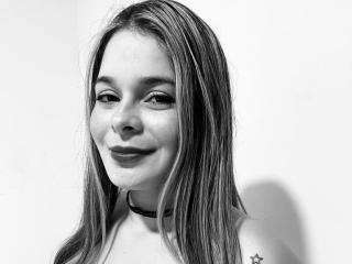 KimMiller - Live porn &amp; sex cam - 19189178