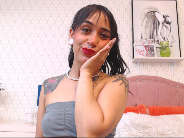 ZaraJoy - Live porn &amp; sex cam - 19189350