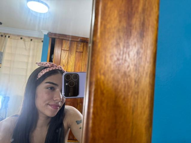 SharonKlart - Live porn &amp; sex cam - 19192050