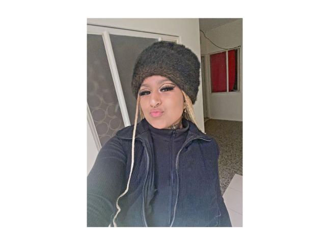 NicolettaCortez - Live porn &amp; sex cam - 19194034