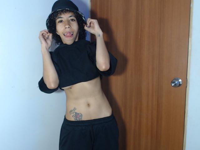 AleBoobs - Sexe cam en vivo - 19194530