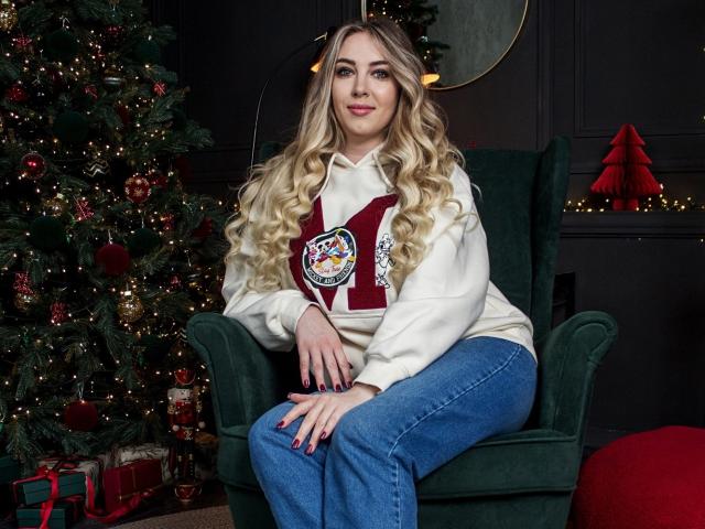 KaleyReed - Live porno og sexkamera - 19199170