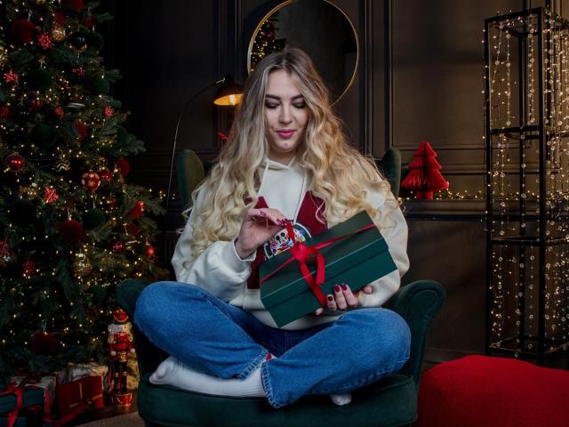 KaleyReed - Live porn &amp; sex cam - 19199426