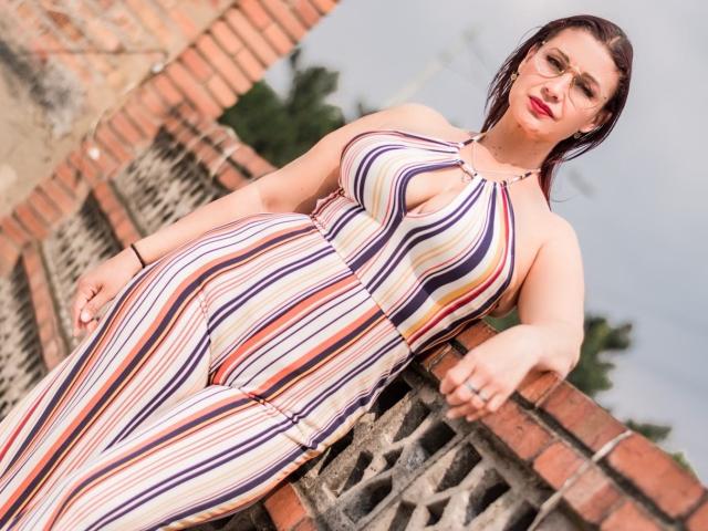 BarbaraJonez - Sexe cam en vivo - 19201298