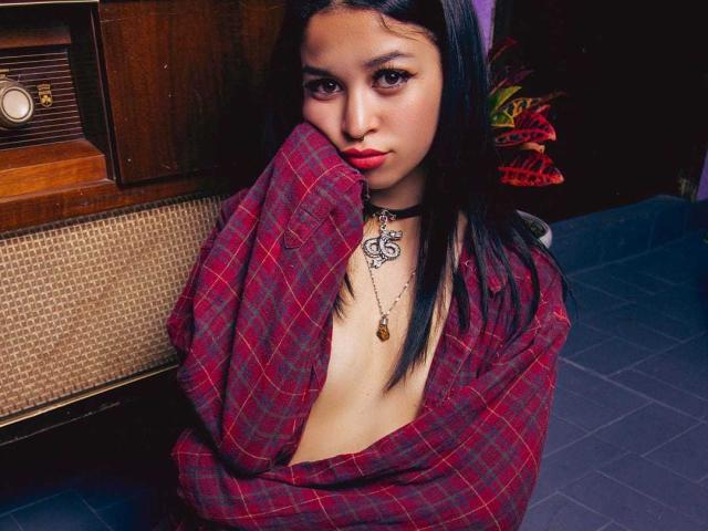 NadiaDark - сексуальная веб-камера в реальном времени - 19205426