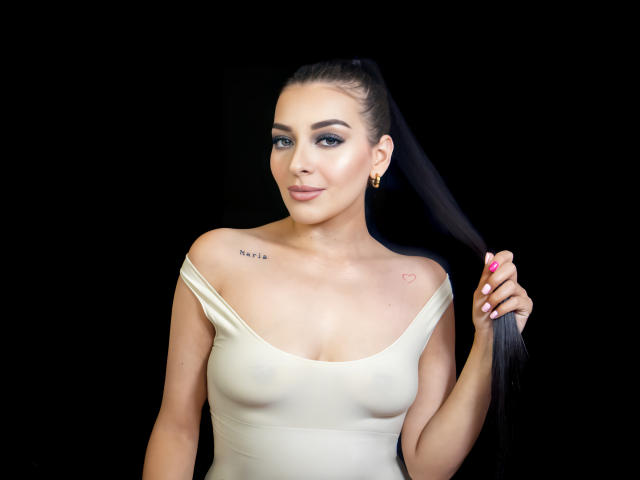 ArianaCortes - Live porno og sexkamera - 19206158