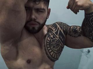 MikeGreyn - Live porn &amp; sex cam - 19207878