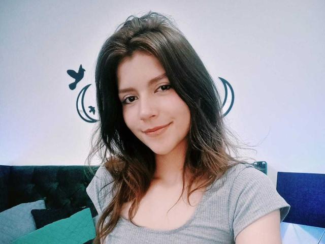 MindyZuker - Live porn &amp; sex cam - 19207982