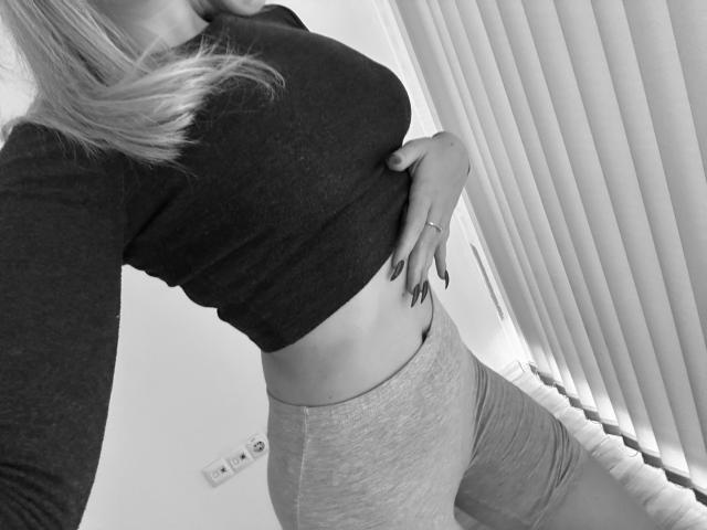 SugarrX - Live sexe cam - 19211866