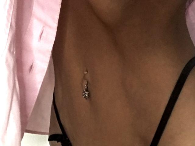 Julaiya - Élő pornó és szexkamera - 19216010