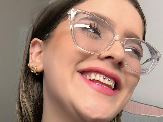 KimSummer - Porno na żywo i seks kamera - 19220526