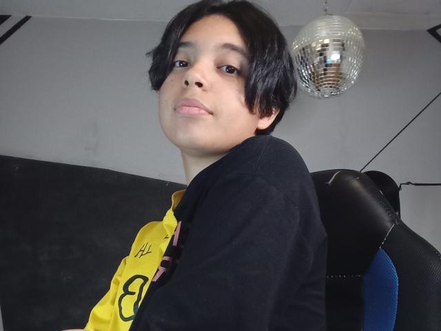 EmmaParfois - Live porn &amp; sex cam - 19220790