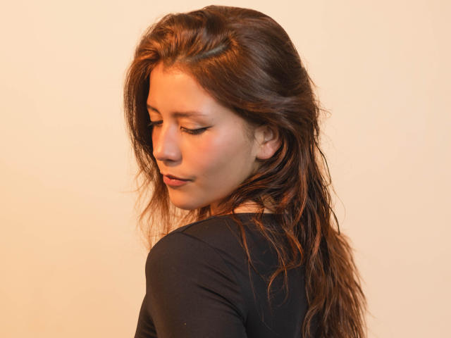 MindyZuker - Live porn &amp; sex cam - 19220838