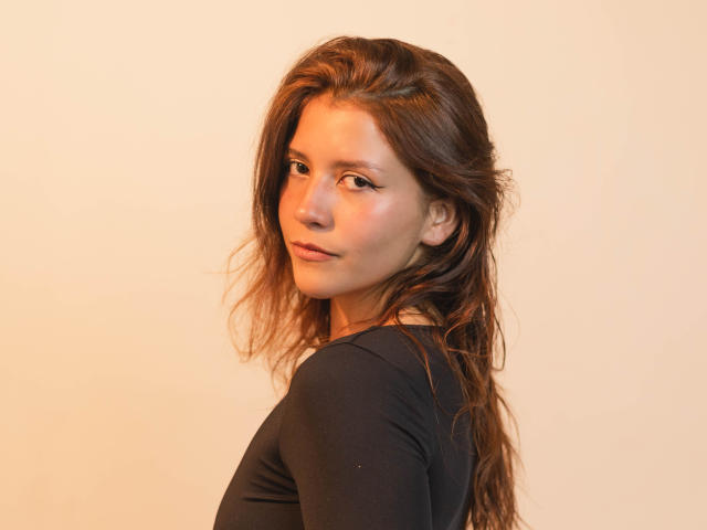 MindyZuker - Live porn &amp; sex cam - 19220842