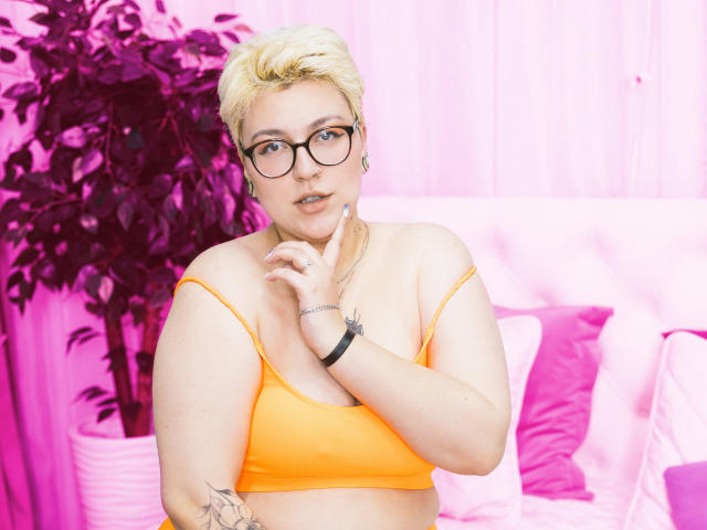 TrixCoven - Live porn &amp; sex cam - 19223634