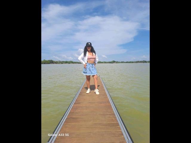 MelaniMouille - Live Sex Cam - 19224014