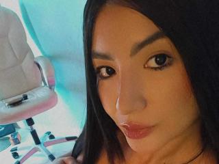 AghataWilliams - Live porn &amp; sex cam - 19224634