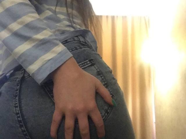 Fellinia - Live porn &amp; sex cam - 19224706