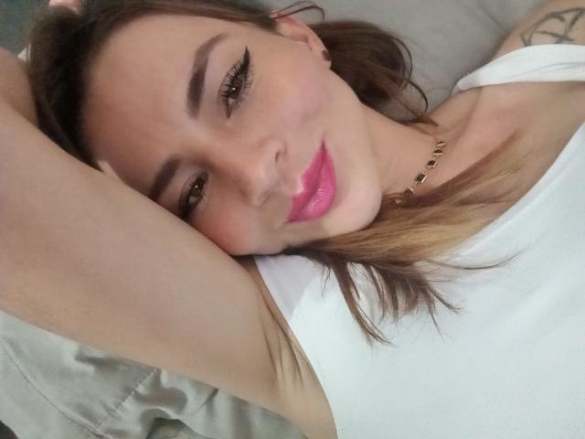 EmelySofia - Live sex cam - 19230050