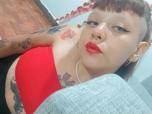 RosseeBlack - Live porn &amp; sex cam - 19232054