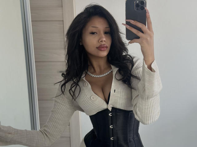 MikaCutie - Live porn &amp; sex cam - 19232594