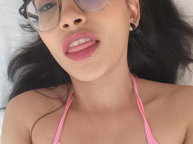 DammyAdams - Live porn &amp; sex cam - 19232626