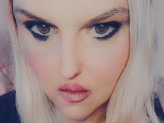 KittyBangs - Live porn &amp; sex cam - 19232674