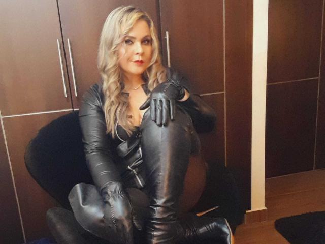 VictoriiaGray - Live sex cam - 19234042