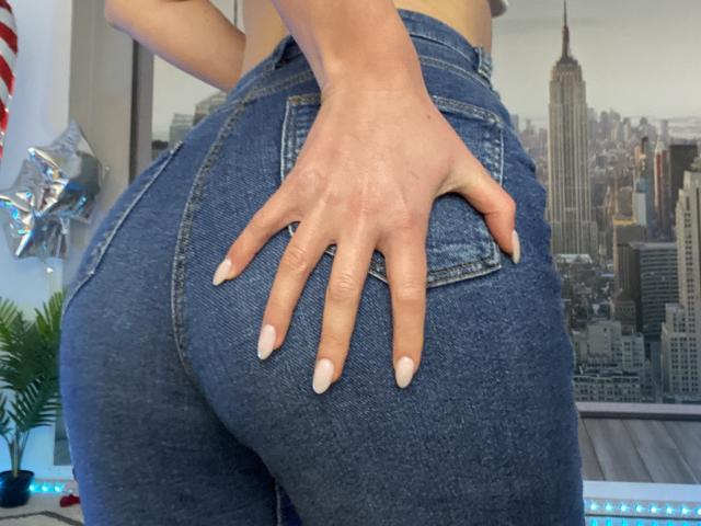 AlicePrings - Live sex cam - 19234682