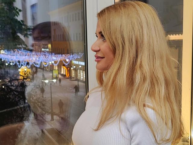 MilaAxel - Live porn &amp; sex cam - 19235522