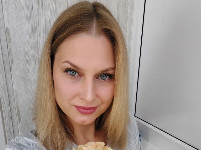 VernaMarta - Live porn &amp; sex cam - 19236722