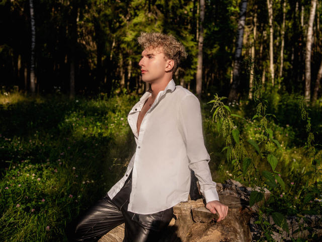 TonyWiliam - Live sexe cam - 19238170