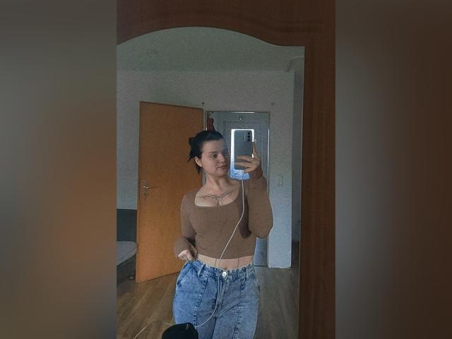 KimBloom - Live porn &amp; sex cam - 19239170