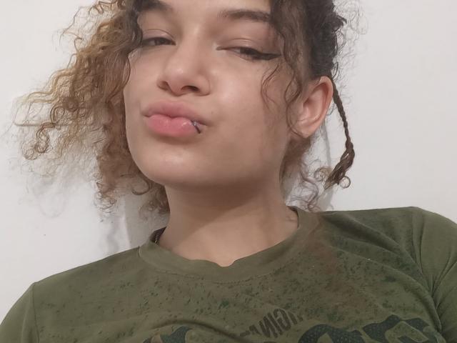 WendyBeckerX - Live sex cam - 19240306