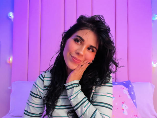 KeriAnn - Live sex cam - 19242330