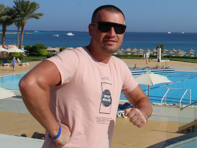 BruceXMoon - Live porn &amp; sex cam - 19242890