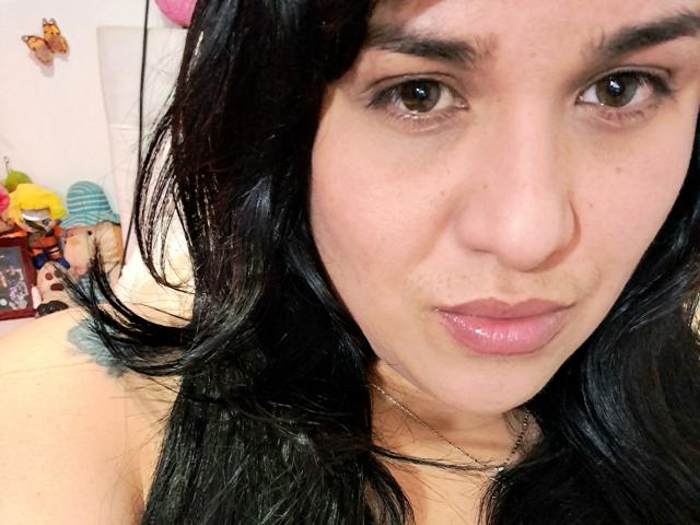 VivianaThomson - сексуальная веб-камера в реальном времени - 19245678