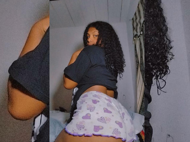 EmmaRiicco - сексуальная веб-камера в реальном времени - 19246170