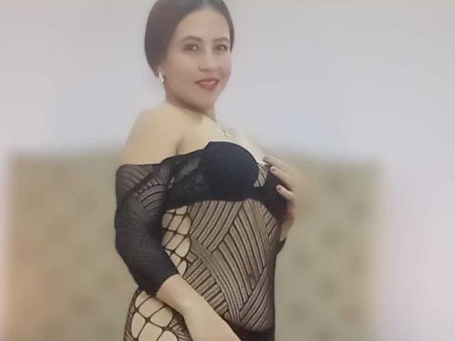 CamilleBlake - Live porn &amp; sex cam - 19255662