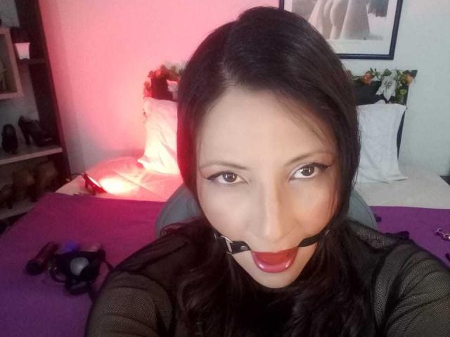 VeronicaJacobs - Live porn &amp; sex cam - 19257054