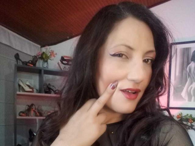 VeronicaJacobs - Live porn &amp; sex cam - 19257166