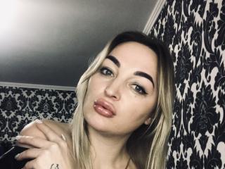 MeryPinkKiss - Live sex cam - 19258502