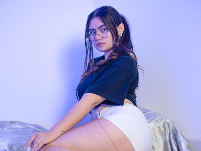 AbbyyCollins - ライブポルノ&amp;セックスカム - 19261274